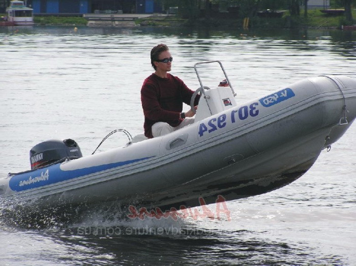 Лодка надувная моторная с жестким дном Adventure RIB Vesta V-450