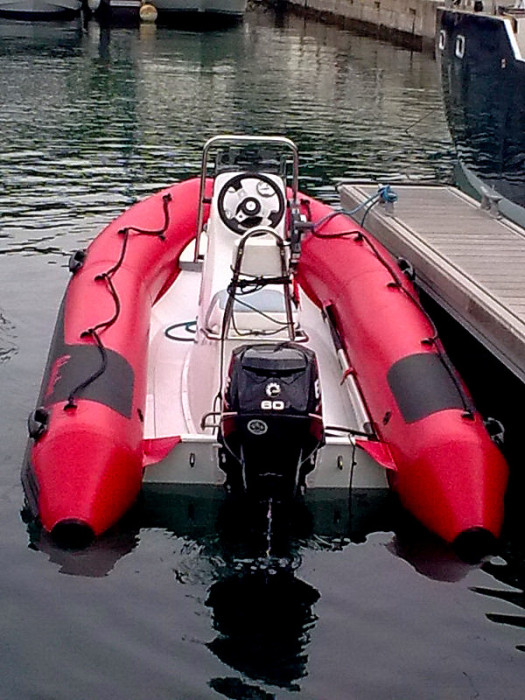 Лодка надувная моторная с жестким дном Adventure RIB Vesta V-380