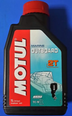 Масло для двухтактных двигателей Motul Outboard 2T TC-w3, 1 л.